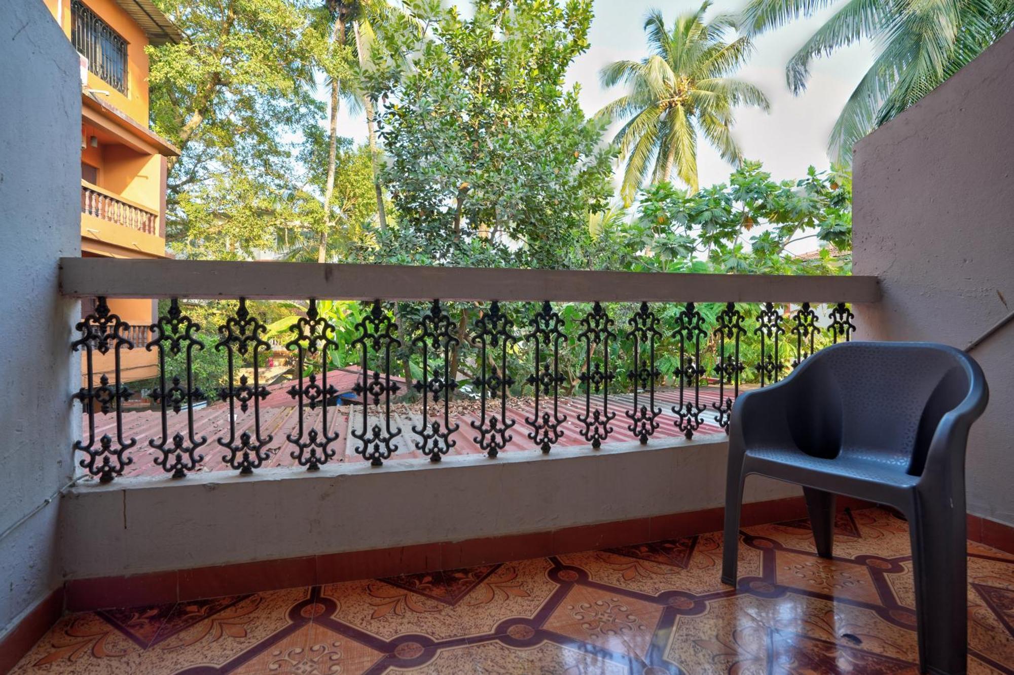 Om Sai Guest House Calangute Exterior foto